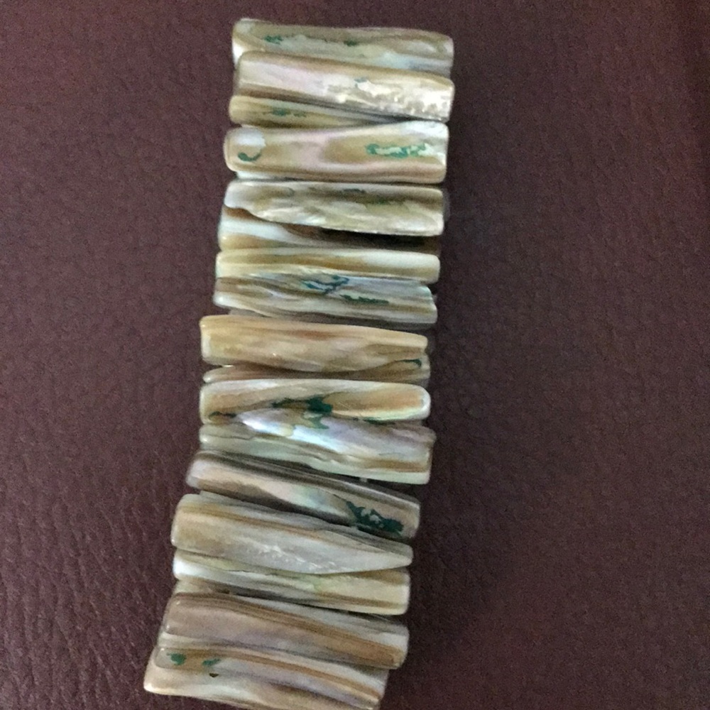 MOP stick stretch bracelet